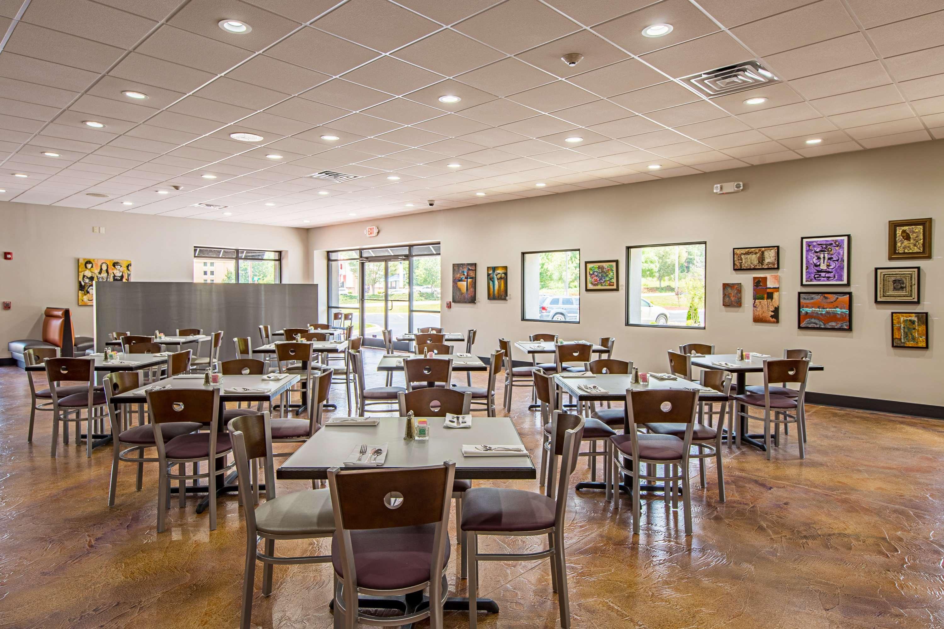 Best Western Plus Clemson Hotel & Conference Center Экстерьер фото